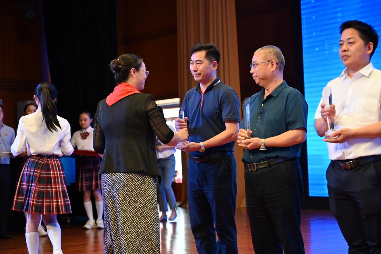 ​我校教师获评湖南省“十佳科技辅导员”称号